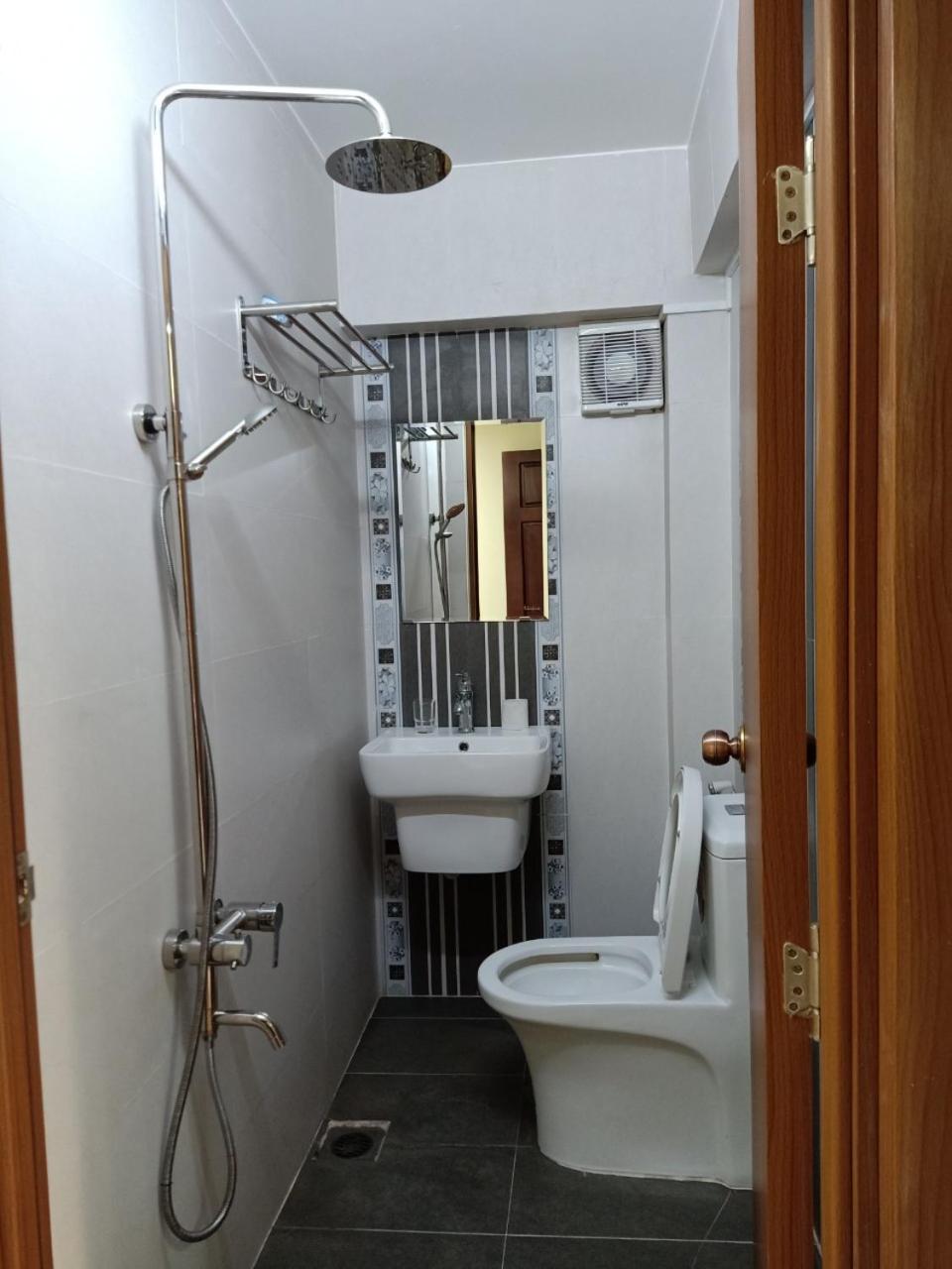 Motel Hoang De Чау-Док Экстерьер фото