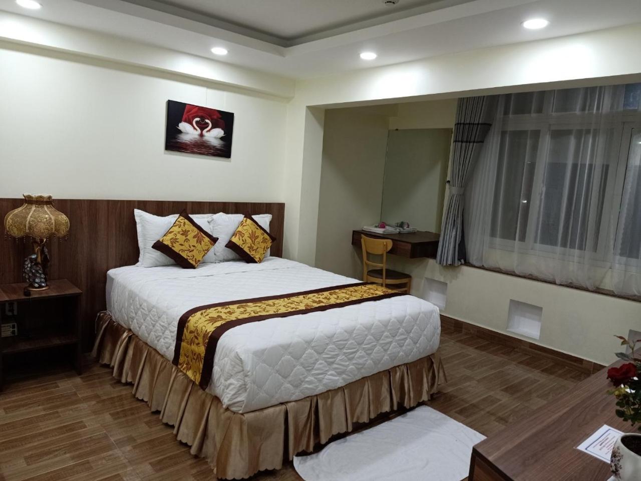 Motel Hoang De Чау-Док Экстерьер фото