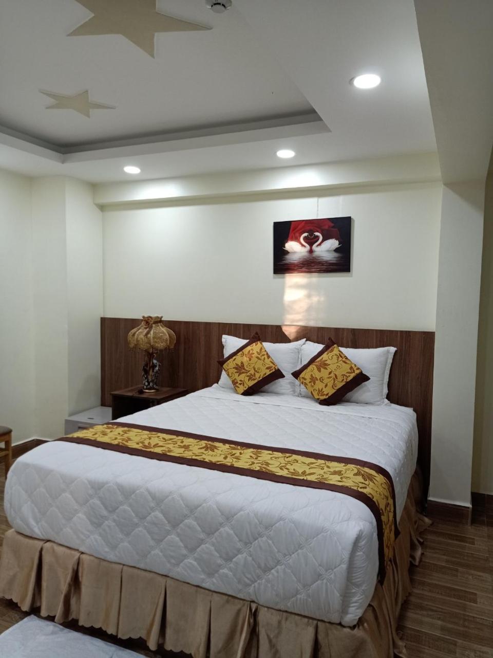 Motel Hoang De Чау-Док Экстерьер фото